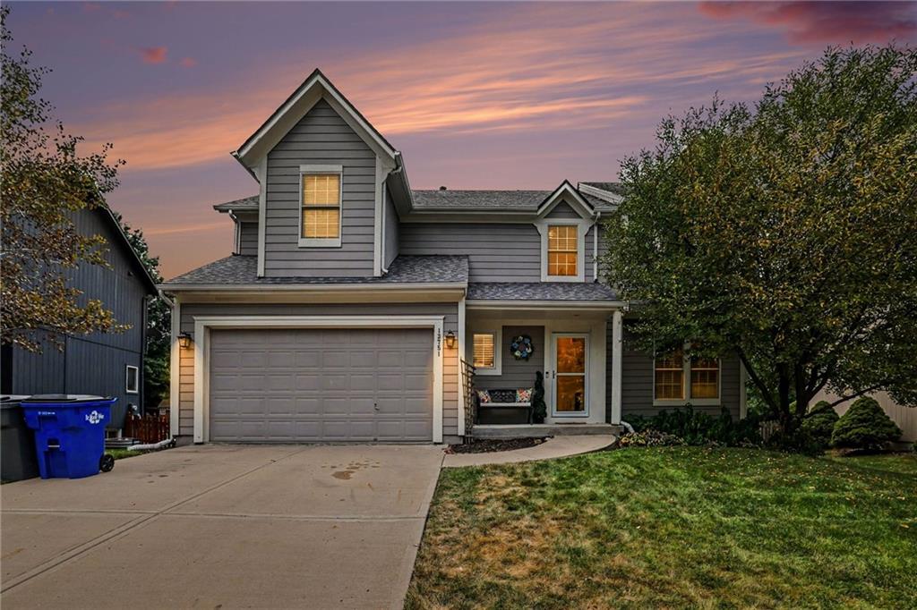 13751 W 158th St, Olathe, KS 66062