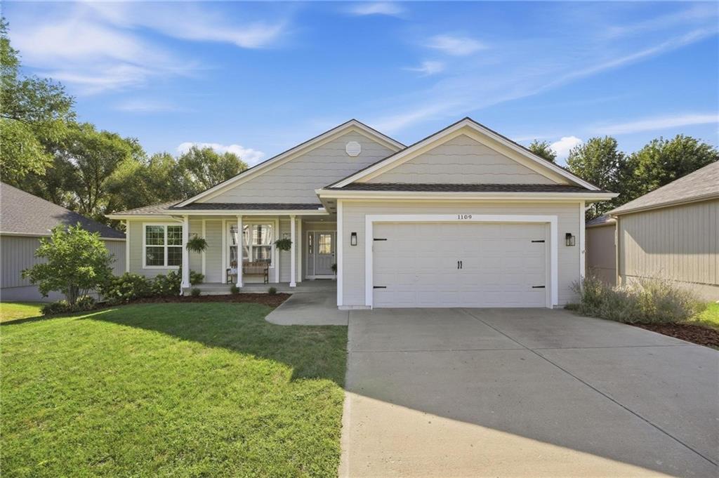1109 NW 92nd St, Kansas City, MO 64155