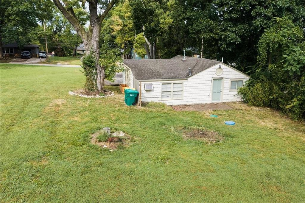 1537 S 49th St, Kansas City, KS 66106