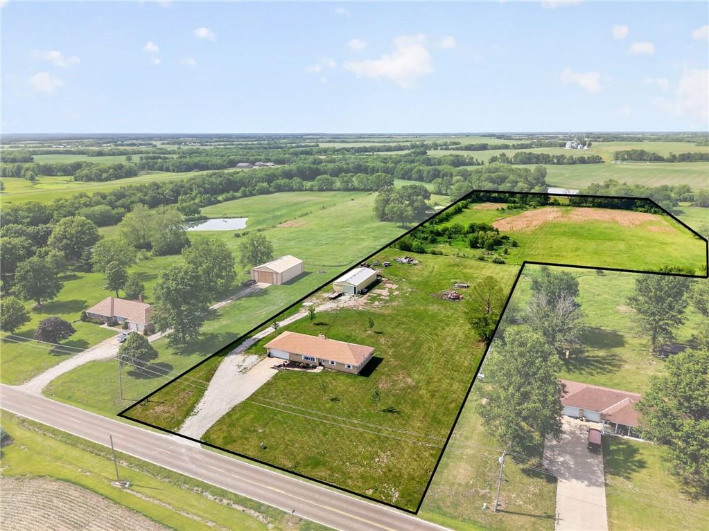 8520 SW Z Hw, Trimble, MO 64492