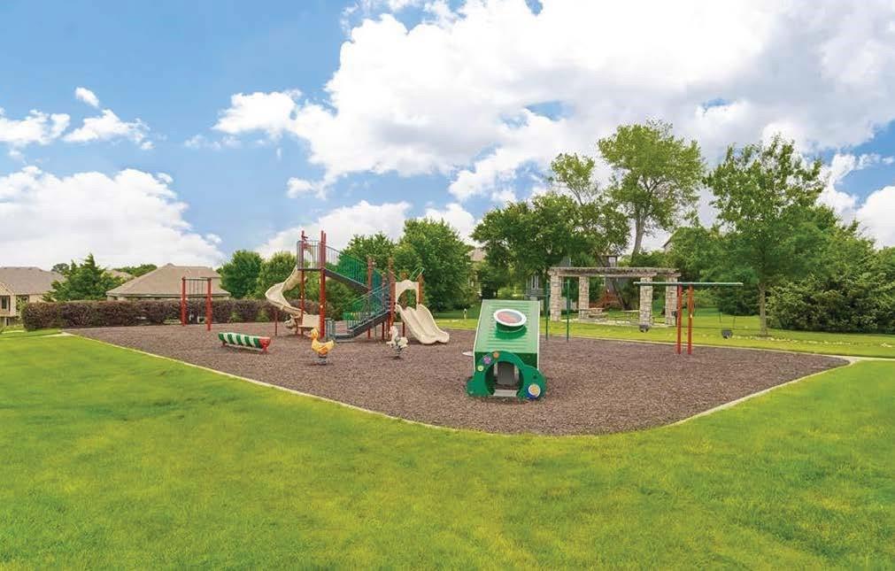24111 W 121st St, Olathe, KS 66061