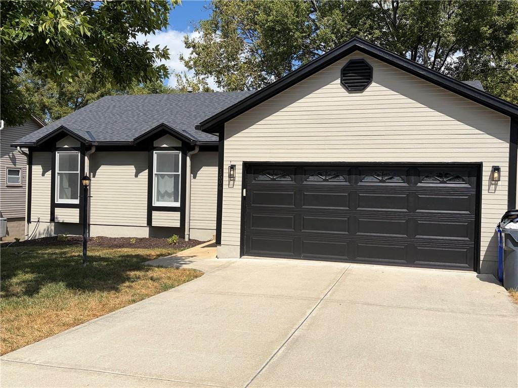 1506 W Prairie Ter, Olathe, KS 66061