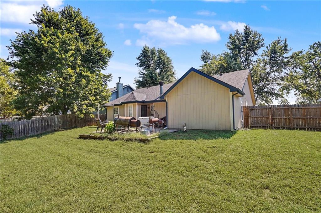 3424 Chance Ln, Lawrence, KS 66047
