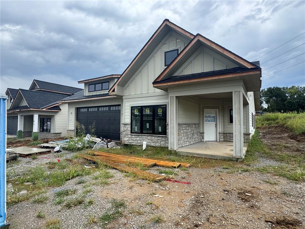 1970 Harvest Rd, Liberty, MO 64068