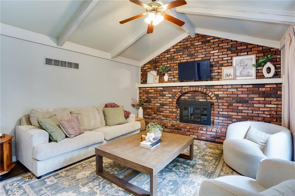 15135 W 152nd Cir, Olathe, KS 66062
