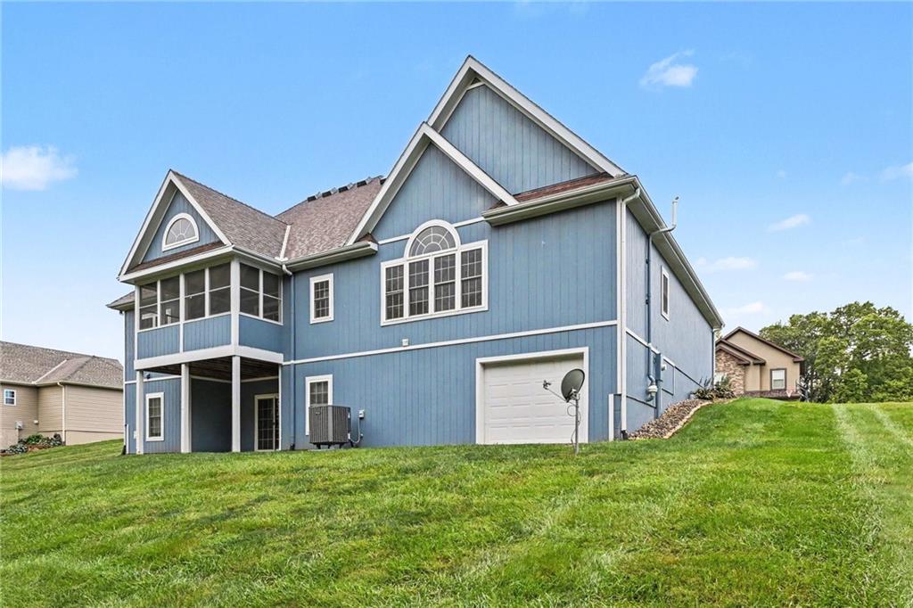 14060 Millstone Blvd, St Joseph, MO 64505