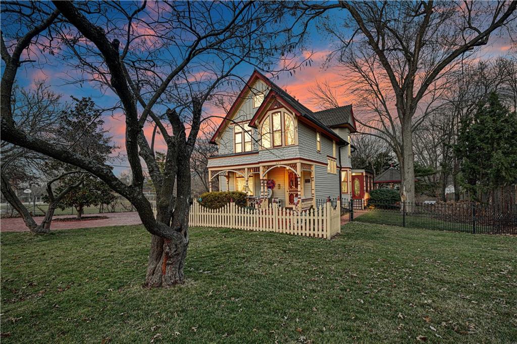 401 S Harrison St, Olathe, KS 66061