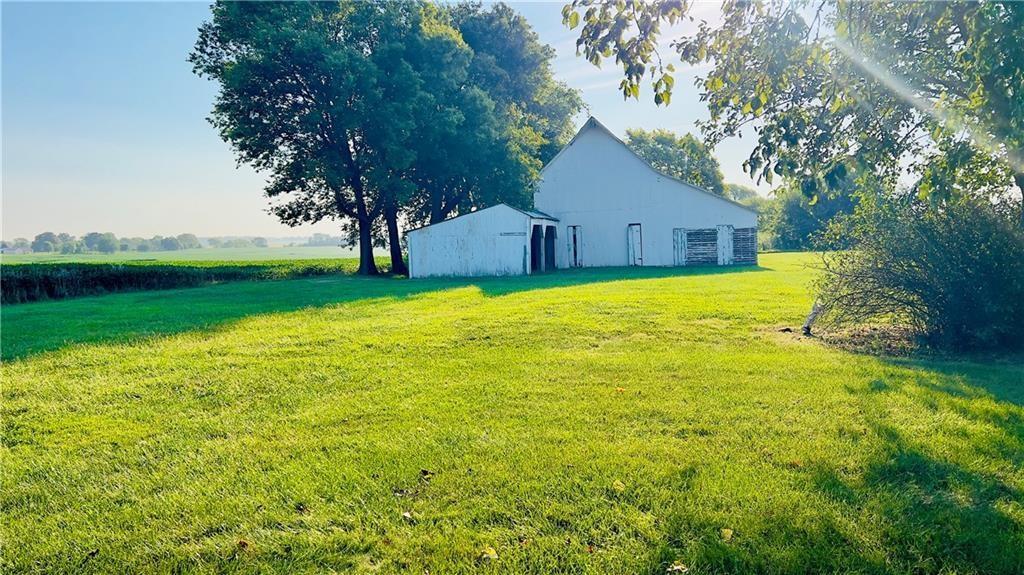 22719 Quivira Rd, Bucyrus, KS 66013