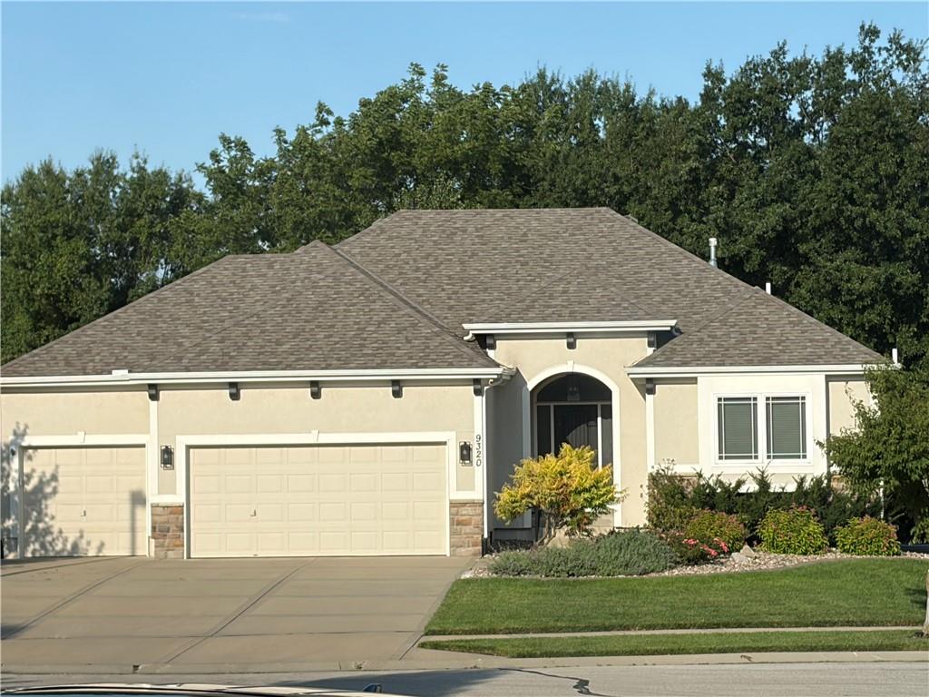 Dawn Ave, Kansas City, MO 64154