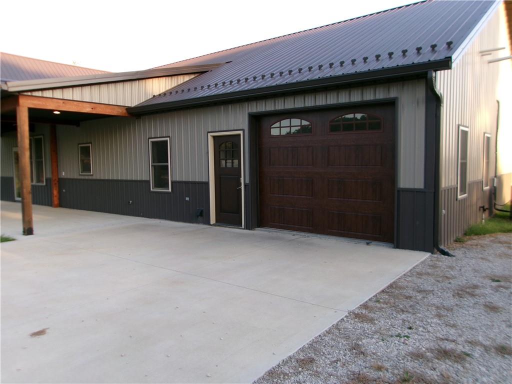 19164 258 Rd, Atchison, KS 66002