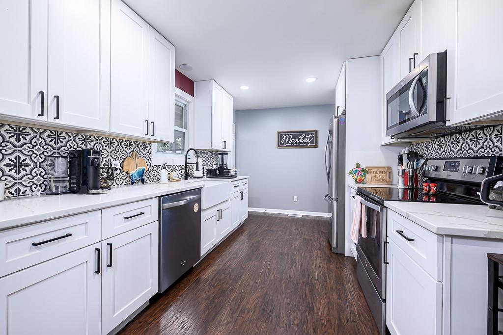 2951 N 155th Ter, Basehor, KS 66007