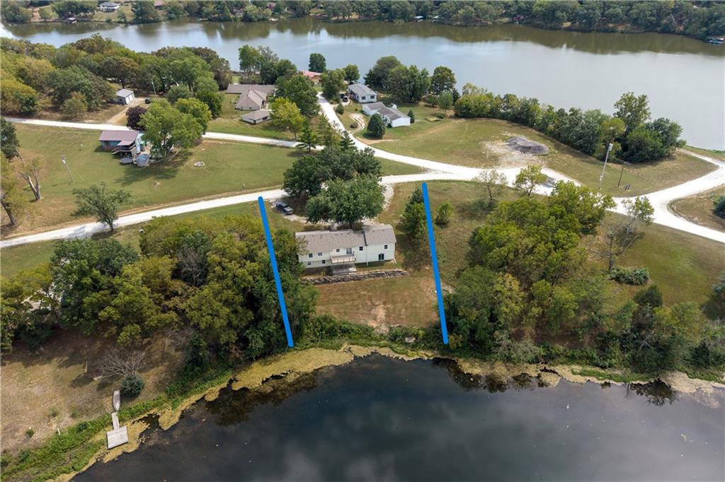 14788 Midway Dr, Excelsior Springs, MO 64024