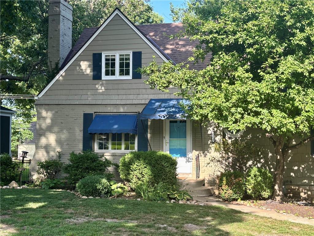 5315 Norwood St, Fairway, KS 66205