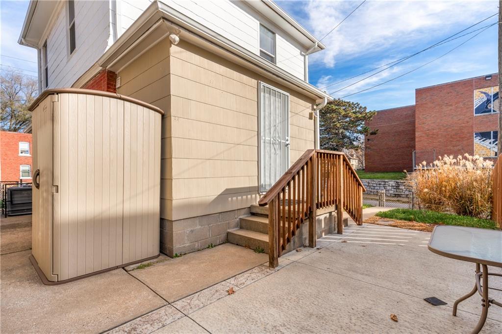 3435 Anderson Ave, Kansas City, MO 64123