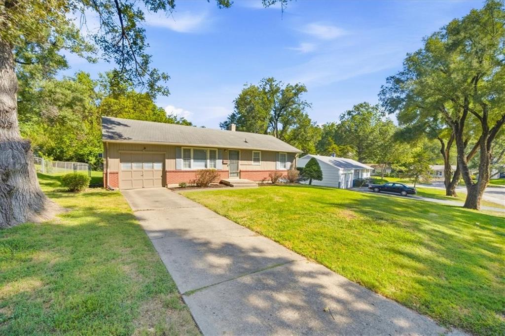 504 W 91st St, Kansas City, MO 64114