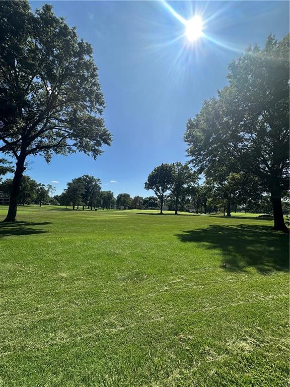 12724 Overbrook Rd, Leawood, KS 66209