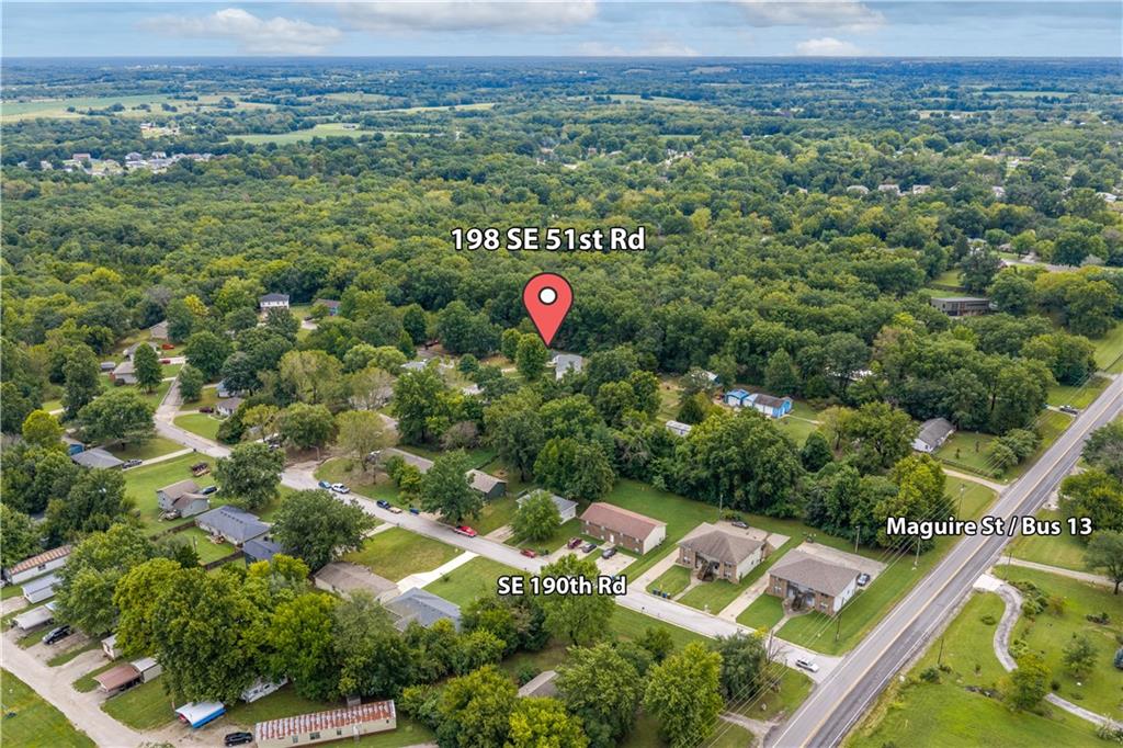 198 SE 51st Rd, Warrensburg, MO 64093
