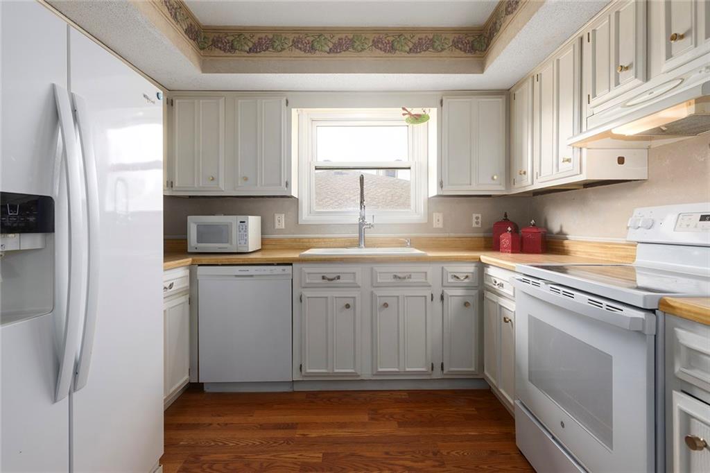 1476 64th Ter, Kansas City, MO 64118