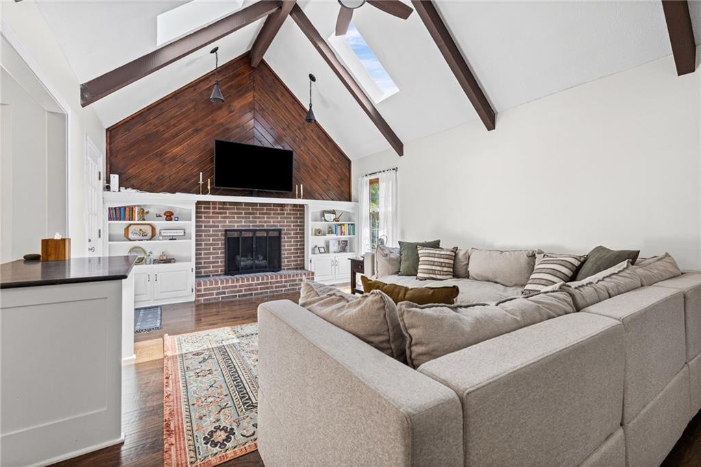 507 SE Adobe Dr, Lee's Summit, MO 64063