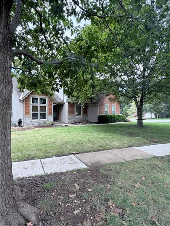 13309 W 116th St, Overland Park, KS 66210