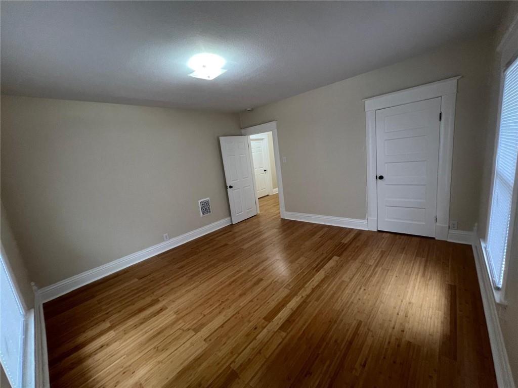 2722 Seneca St, St Joseph, MO 64507