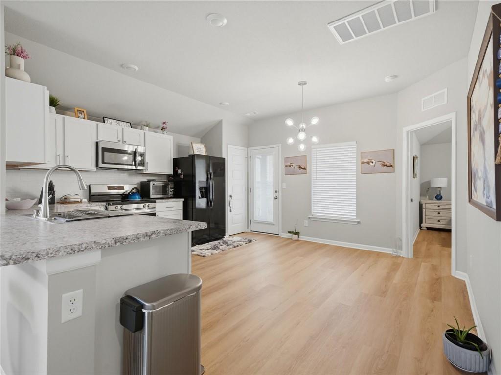 7920 SE 5th Ter, Blue Springs, MO 64014