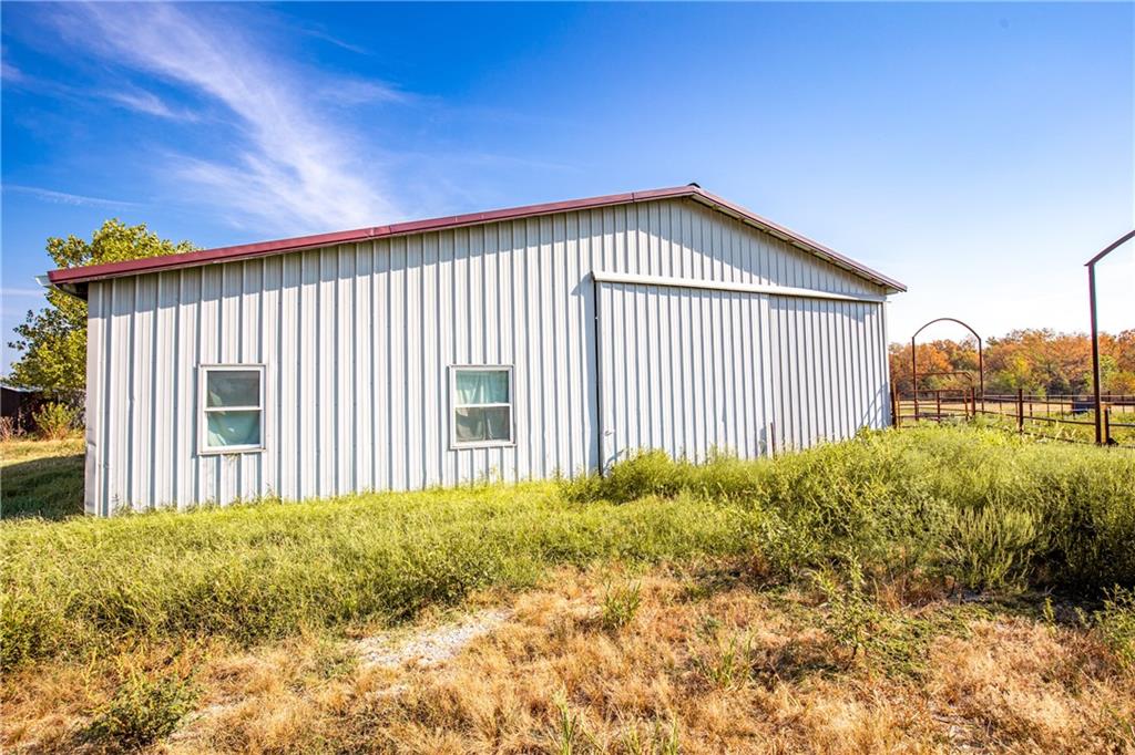 2243 Tomahawk Rd, Fort Scott, KS 66701