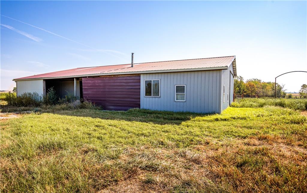 2243 Tomahawk Rd, Fort Scott, KS 66701