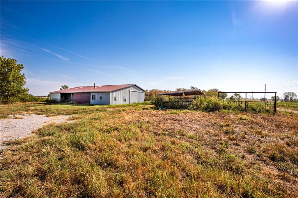 2243 Tomahawk Rd, Fort Scott, KS 66701