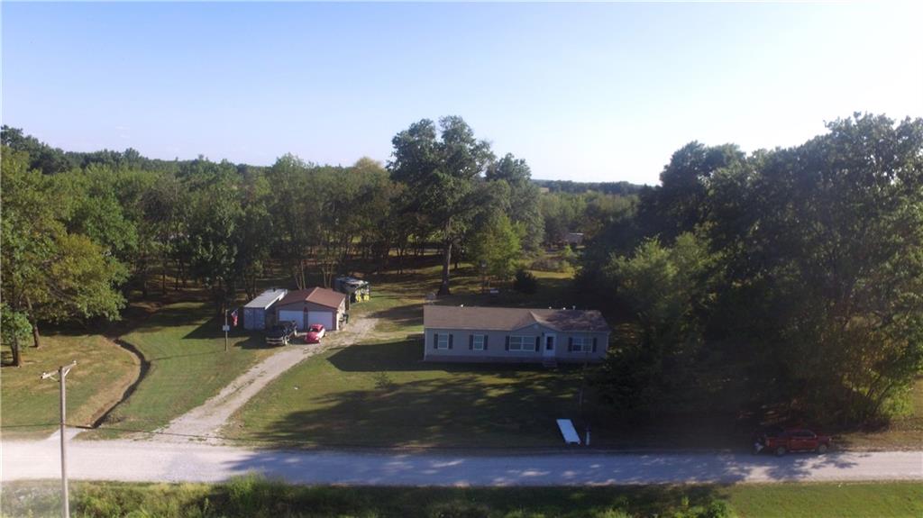 553 7th Rd, Lamar, MO 64759
