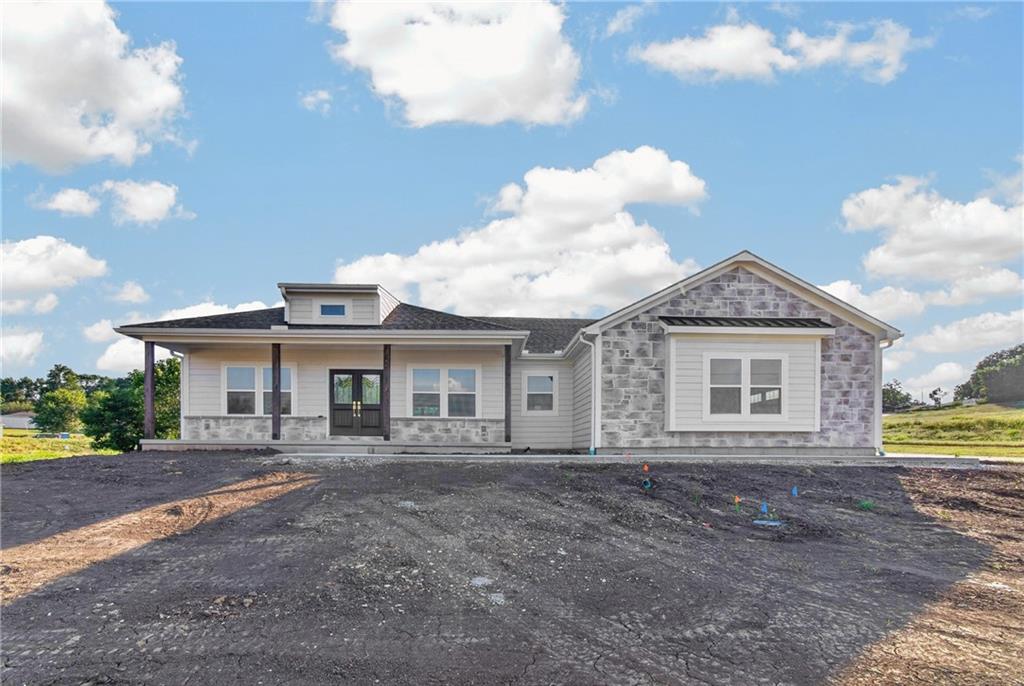 700 W Marlow St, Odessa, MO 64076