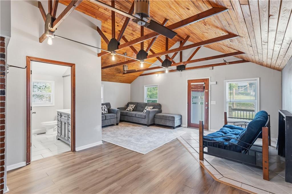 2600 N 43rd St, Kansas City, KS 66104
