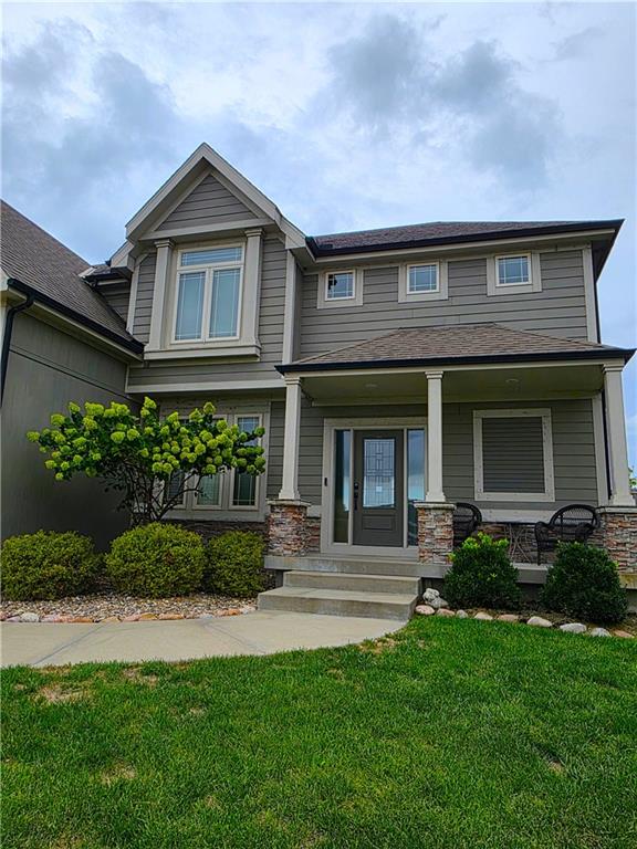 400 Yolanda Cir, Kearney, MO 64060