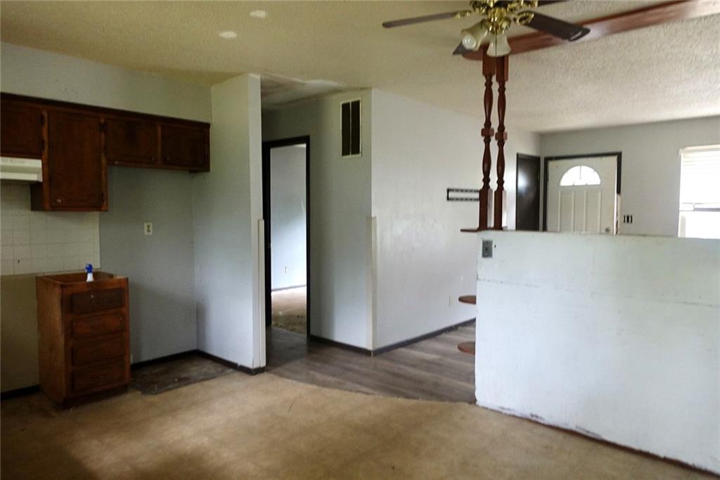 2501 Maverick Ln, Lawrence, KS 66046