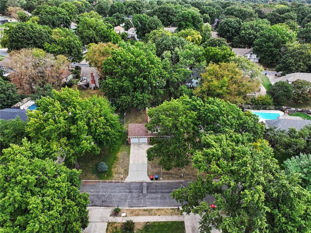 10401 Long St, Overland Park, KS 66215
