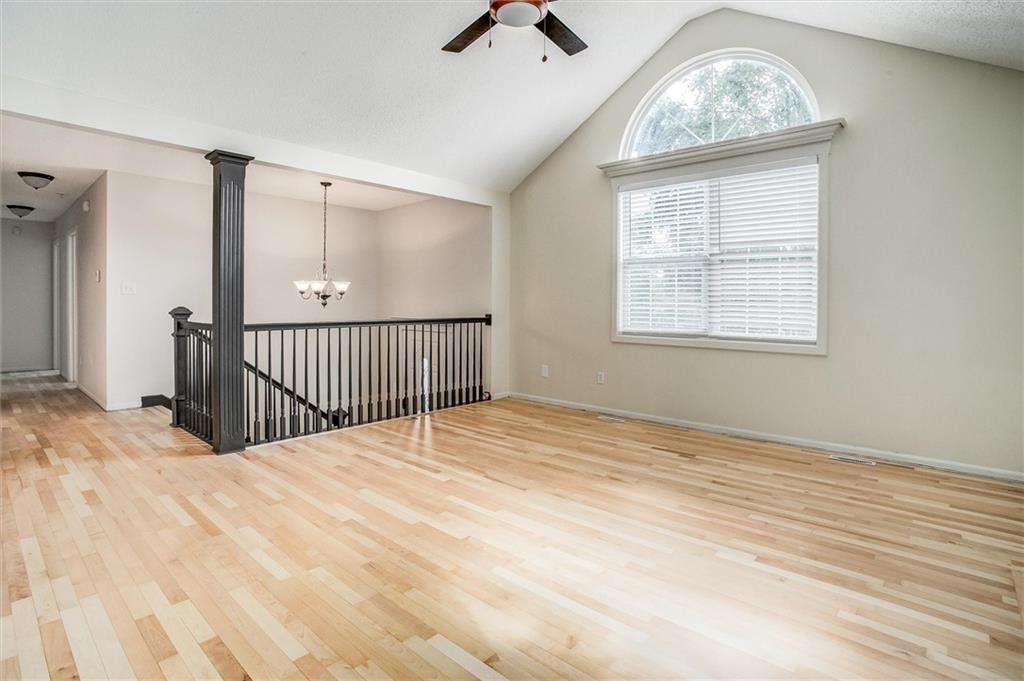 3625 NW Anchor Ct, Blue Springs, MO 64015