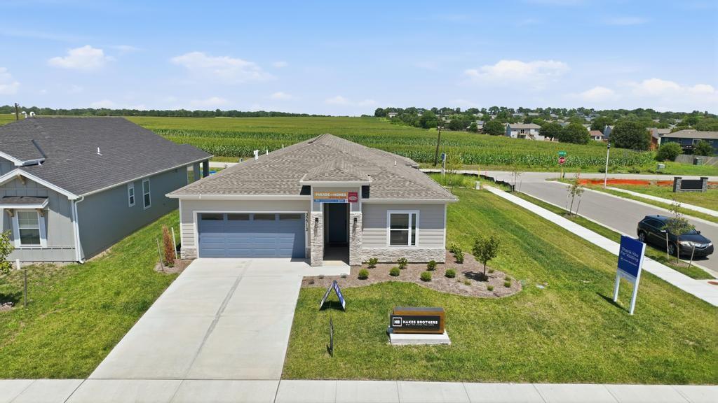 17633 Spivey St, Gardner, KS 66030