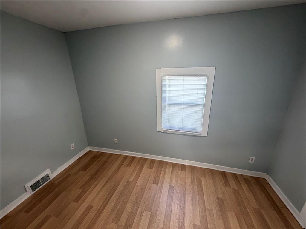 815 S 21st St, St Joseph, MO 64507