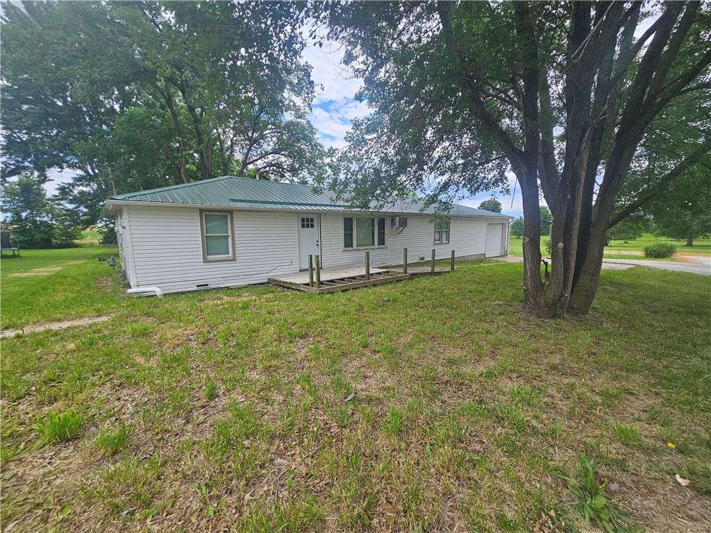 501 S Dudley St, Hamilton, MO 64644