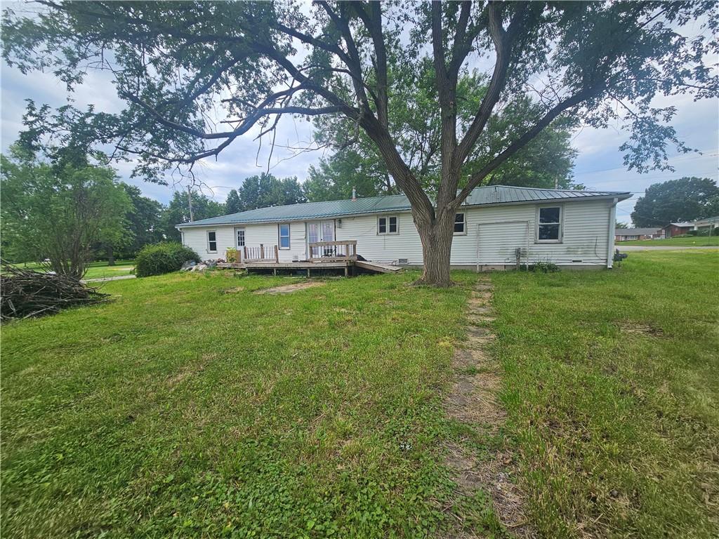 501 S Dudley St, Hamilton, MO 64644