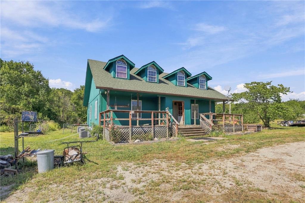 32914 S Amarugia Rd, Archie, MO 64725