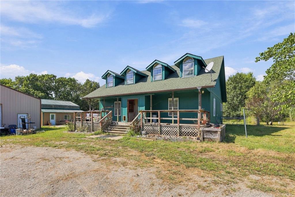 32914 S Amarugia Rd, Archie, MO 64725