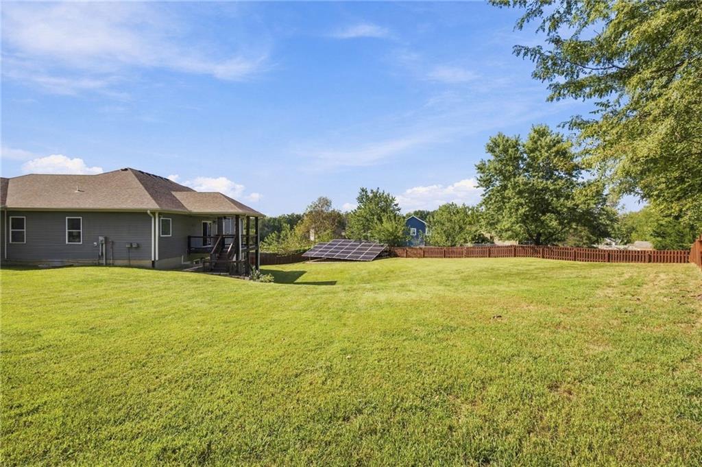 483 Olive Ct, Warrensburg, MO 64093