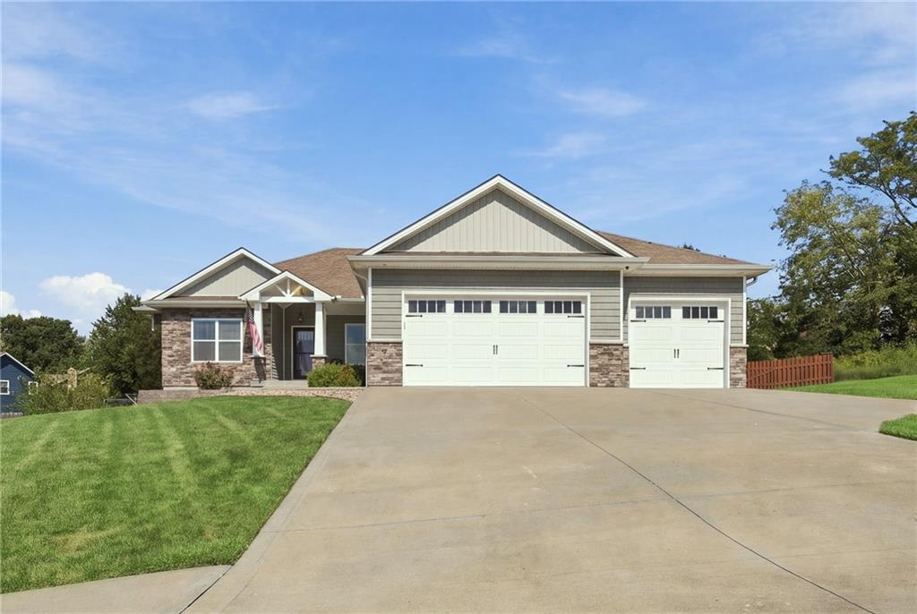 483 Olive Ct, Warrensburg, MO 64093