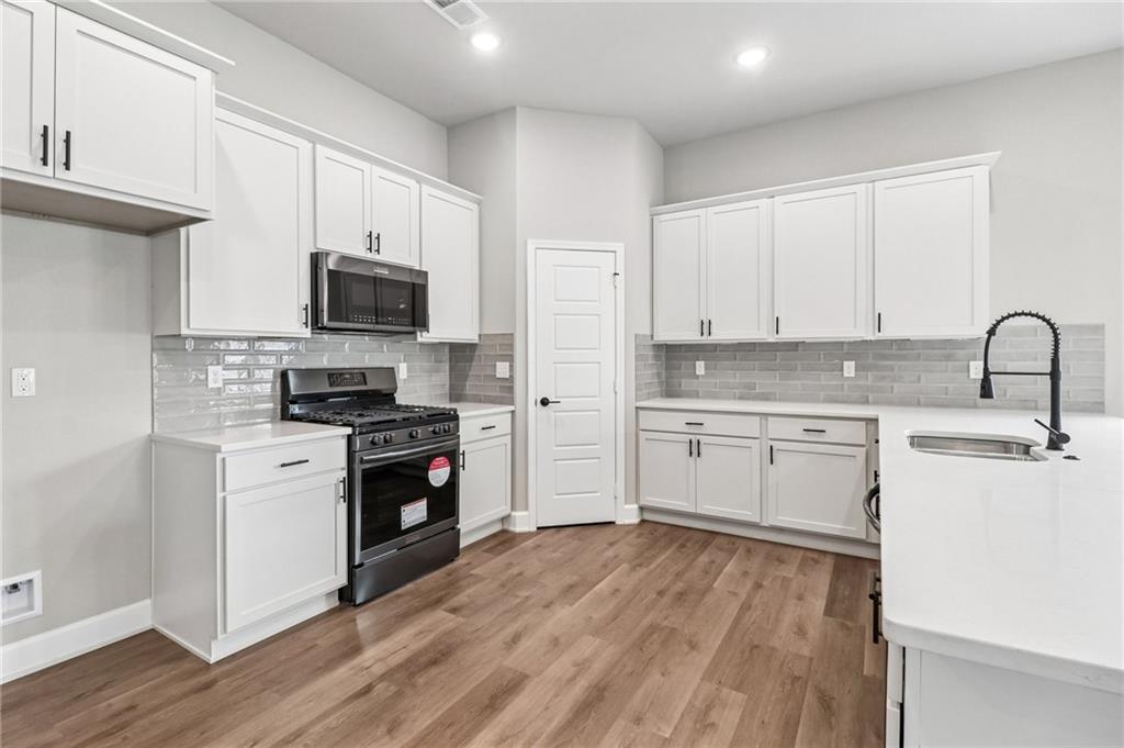 19045 W 170th Pl, Olathe, KS 66062