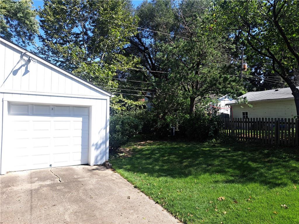 38 W 74th St, Kansas City, MO 64114