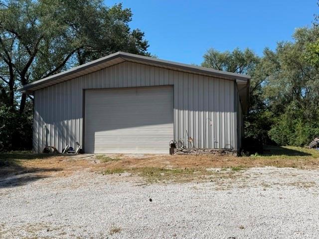 22826 NE 122nd St, Mosby, MO 64024