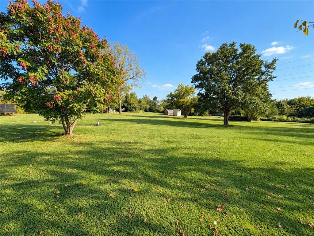 1904 Riata Rd, Warrensburg, MO 64093