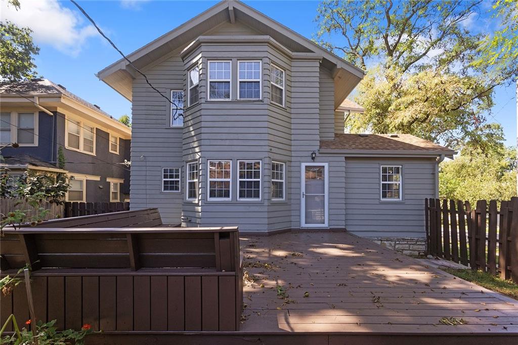 5601 Harrison St, Kansas City, MO 64110