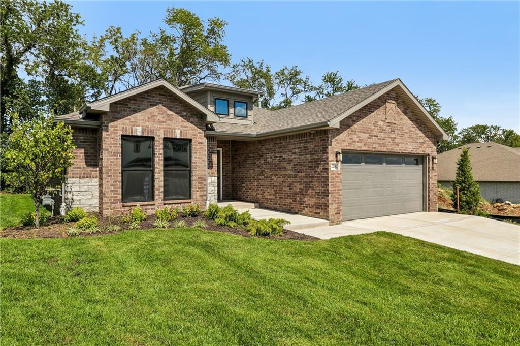 22692 W 87th St, Lenexa, KS 66227
